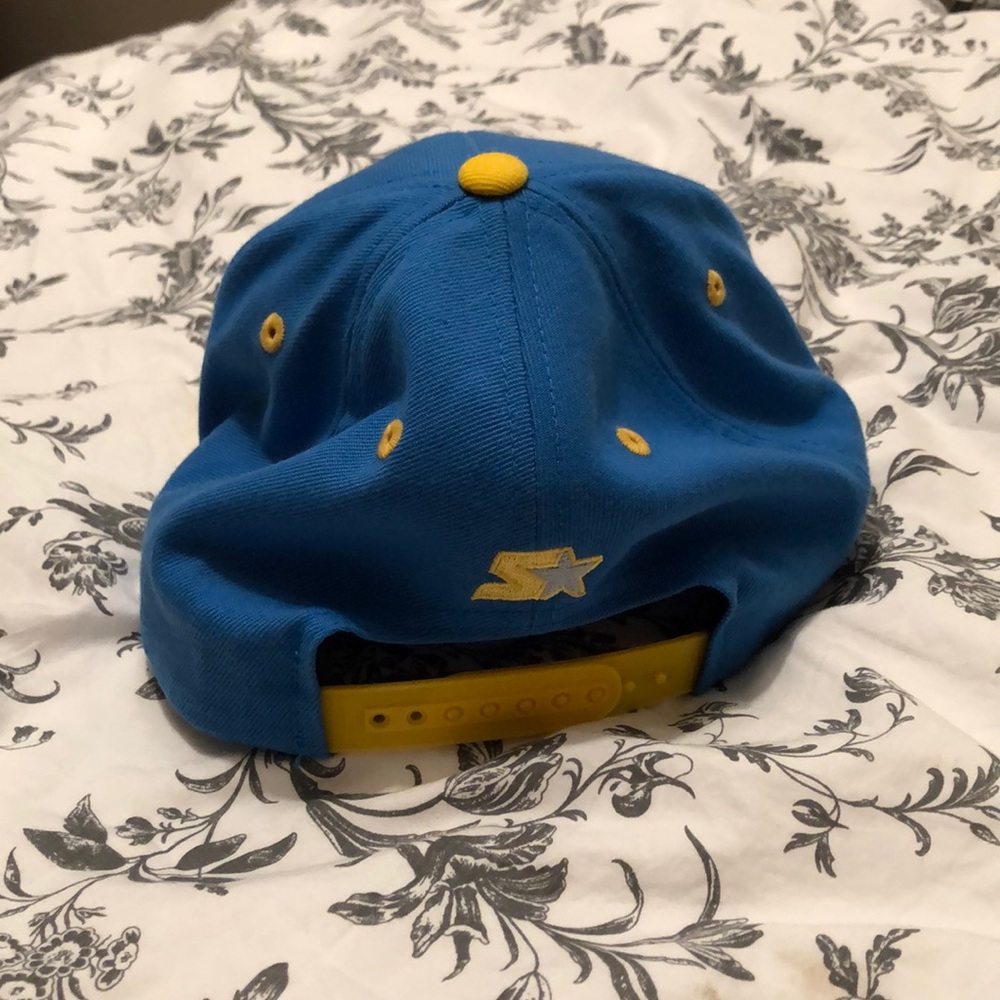 DC SnapBack NWOT - Picture 2 of 5